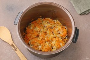 Минтай в сметане в мультиварке