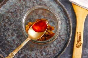 Настойка из изюма на самогоне