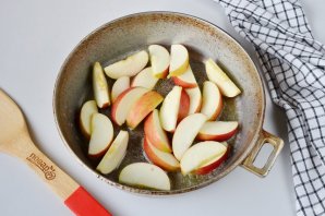 Немецкий яблочный блин