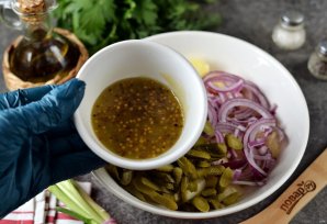 Немецкий картофельный салат с беконом