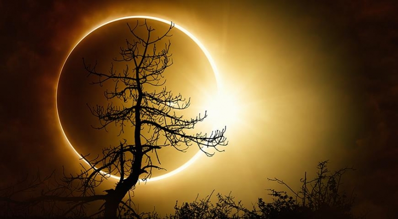 Необычное солнечное затмение 10 июня , чем может быть опасно и что нужно делать в этот день.