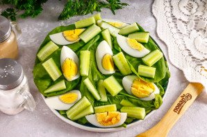 Низкокалорийный салат с тунцом