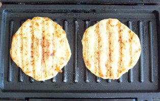 Оладьи из кабачка в мультипекаре