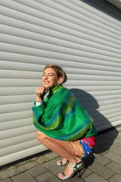 От мини до сандалий-тапочек: 6 вещей, которые нужны всем модницам этим летом