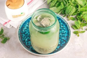 Овсяный квас с базиликом