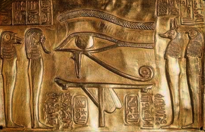 Почему символ «Око Гора» часто встречается в захоронениях древних египтян