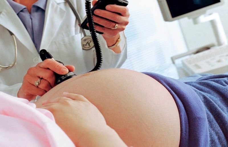 Рекордсменка из Уганды: 70-летняя женщина родила двойню с помощью ЭКО