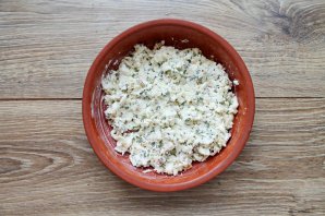 Рулетики из баклажанов с сулугуни