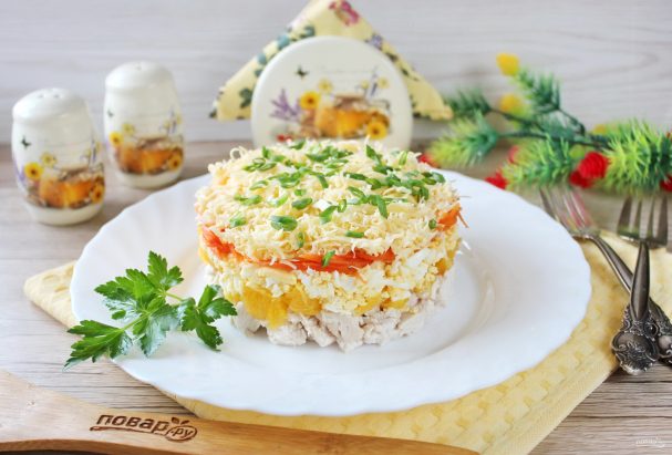 Салат с апельсинами, курицей и корейской морковью