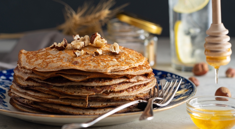 Шестой день Масленицы. Сплетни и гречневые блины для худеющих &mdash; читать на Gastronom.ru