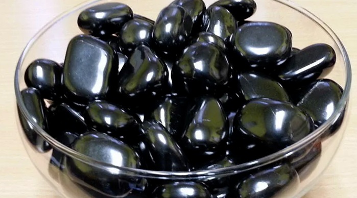 Шунгит: уникальный карельский минерал