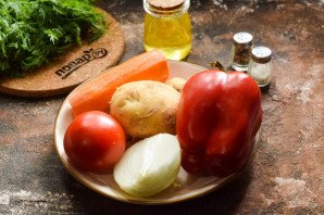 Суп с помидорами и болгарским перцем