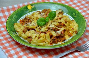 Тальятелле болоньезе