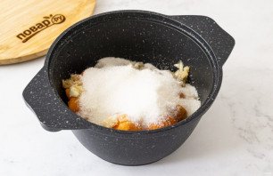 Варенье из абрикосов с грушами