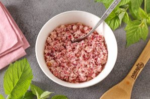 Вареники с творогом и малиной