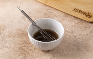 Запеченный красный лук "Водяная лилия"