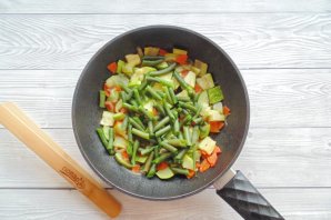 Запеканка из кабачков со стручковой фасолью